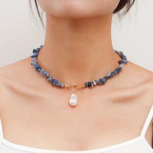 NEW Dyani Blue Natural Stone Freshwater Pearl Toggle Choker Necklace